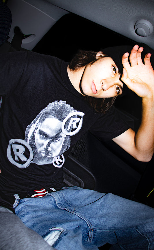 OSAMASON BLACK T-SHIRT